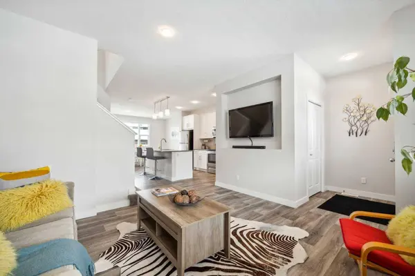 404 Kingsmere WAY SE, Airdrie, AB T4A 0Y1