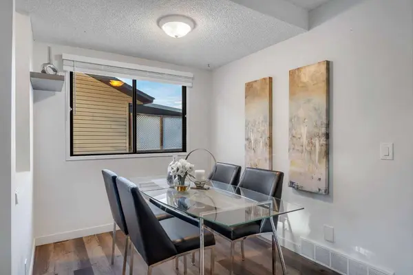 85 Summerfield RD SE, Airdrie, AB T4B 1X8