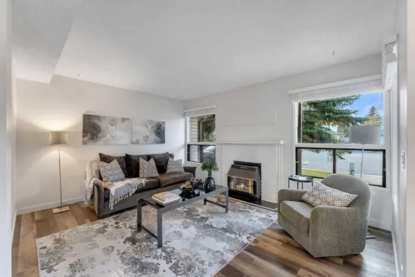 85 Summerfield RD SE, Airdrie, AB T4B 1X8