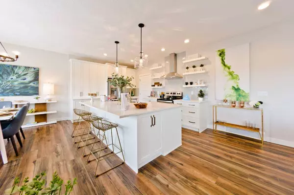 630 Bayview LN SW, Airdrie, AB T4B 5M4