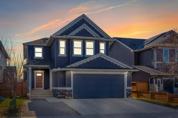1535 Ravensmoor WAY SE, Airdrie, AB T4A 0V9
