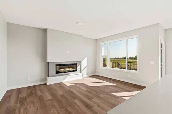 163 Belvedere, Calgary, AB T2A 7Y5