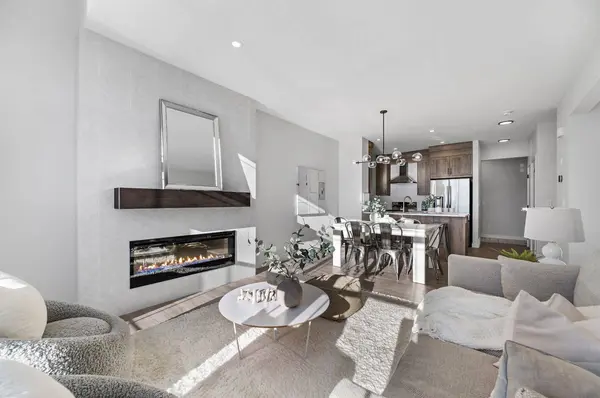 2214 Bayview DR SW, Airdrie, AB T4B 5K1