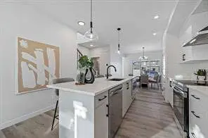 424 Fireside DR, Cochrane, AB T4C3E1