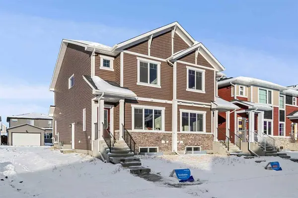 424 Fireside DR, Cochrane, AB T4C3E1