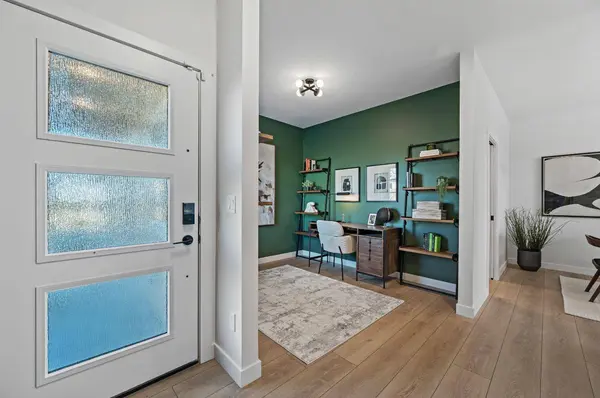 61 Keystone Creek TER, Calgary, AB T3P 0T2