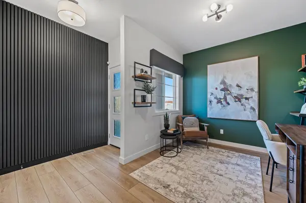 61 Keystone Creek TER, Calgary, AB T3P 0T2