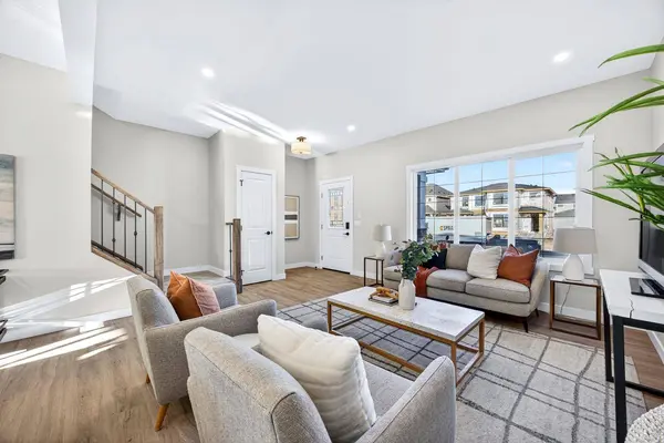 355 Fireside DR NW, Cochrane, AB T3K 0S3