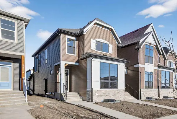 2238 Bayview DR, Airdrie, AB T4B 3N6