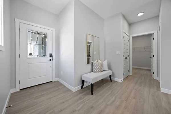 1414 Bayview CRES SW, Airdrie, AB T4B 5N9