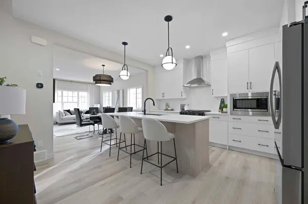 1734 keystone CRK NE, Calgary, AB T3P 2V4