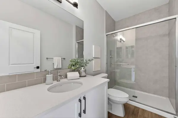 420 Lewiston LNDG NE, Calgary, AB T3L 2M4