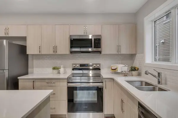 316 Windbury RD SW, Airdrie, AB T4B 5J5