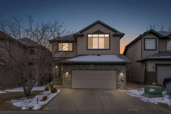 89 Everhollow Rise SW, Calgary, AB T2Y0B1