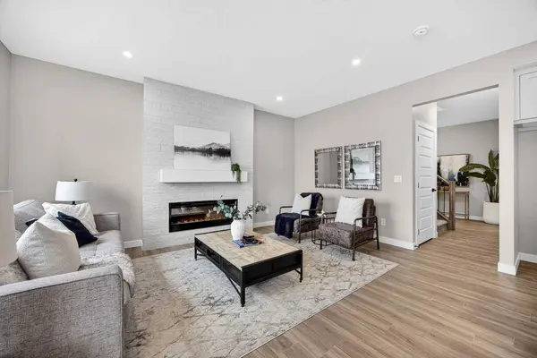 218 Bayview PARK NW, Airdrie, AB T4B3B1