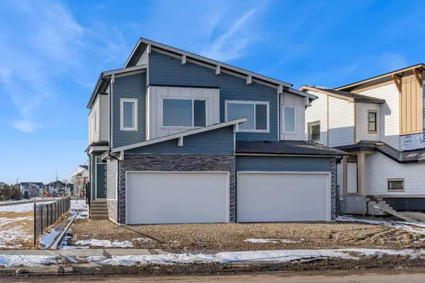 390 South Shore DR, Chestermere, AB T1X 0B4