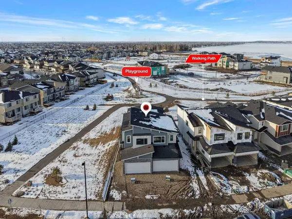 390 South Shore DR, Chestermere, AB T1X 0B4