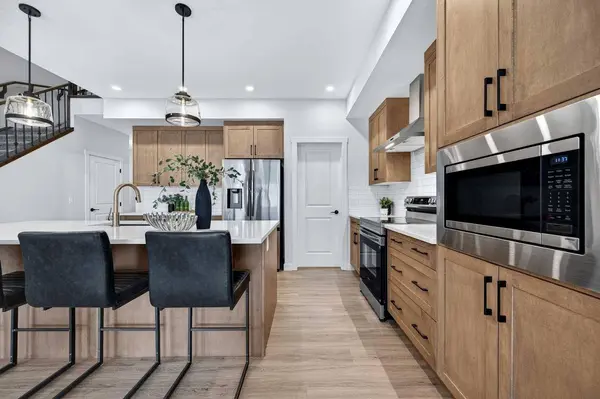36 Lewiston Common NE, Calgary, AB T3P 2N9