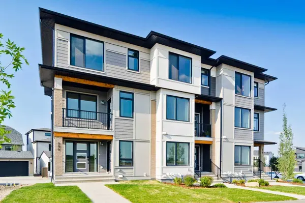 245 Big Horn AVE, Calgary, AB T2Y 0Z8