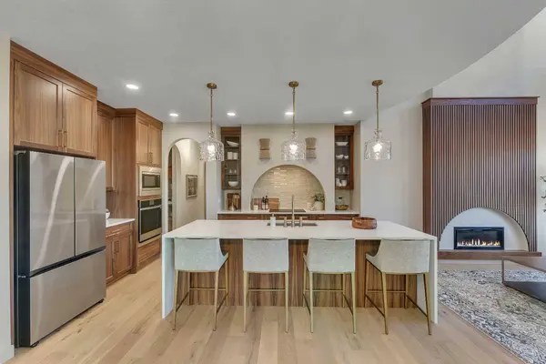 973 South Shore TER, Chestermere, AB T1X2S2