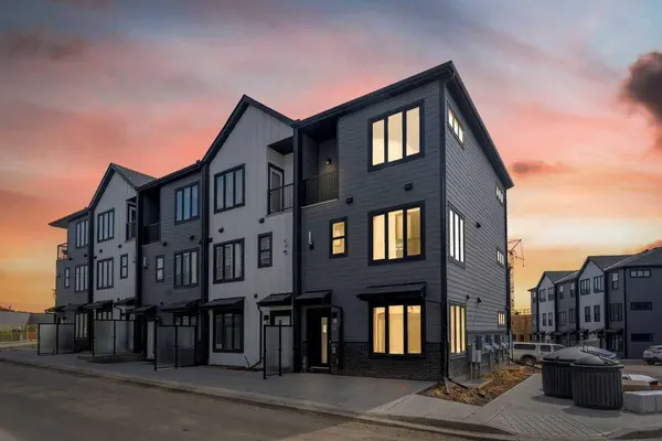 120 Arbour Lake #804A, Calgary, AB T3G 0H6