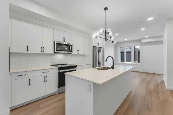 83 Arbour Lake CT NW #1101B, Calgary, AB T3G 0H6