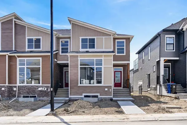 1059 Bayview CRES, Airdrie, AB T4B 5N8