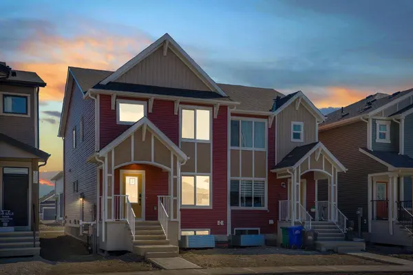 319 Fireside DR, Cochrane, AB T4C 3J1
