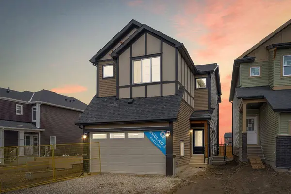 445 Lewiston LNDG NE, Calgary, AB T3P 0T7