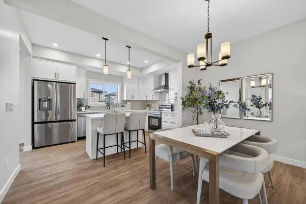 420 Lewiston LNDG NE, Calgary, AB T3L 2M4