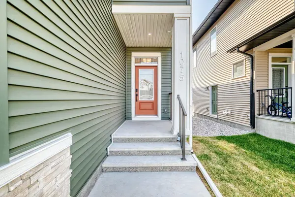 1075 Bayview CRES SW, Airdrie, AB T4B 5N8