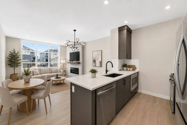 1075 Bayview CRES SW, Airdrie, AB T4B 5N8