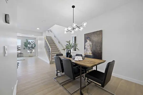 7 Fireside Common, Cochrane, AB T4C 3E1