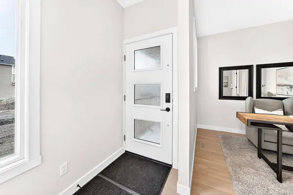 15 Fireside Common, Cochrane, AB T4C 3E1