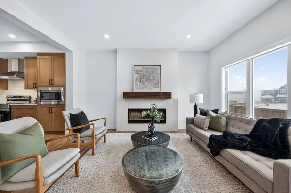 82 Albright Rise, Rural Rocky View County, AB T3Z 0L9