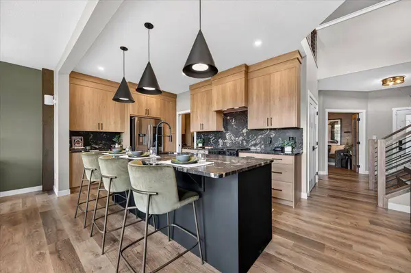 140 Fireside Close, Cochrane, AB T4C 0R4