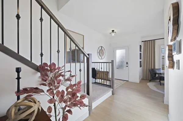 22 Keystone Creek PL NE, Calgary, AB T3P 0T2