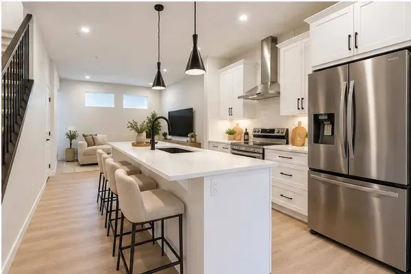 44 Lewiston ST NE, Calgary, AB T3P 0T7