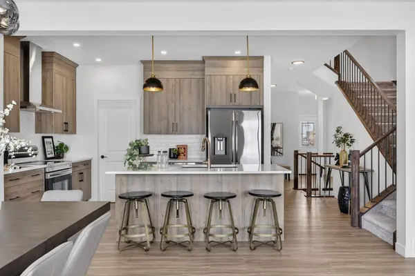 40 Lewiston Common NE, Calgary, AB T3P 0T7