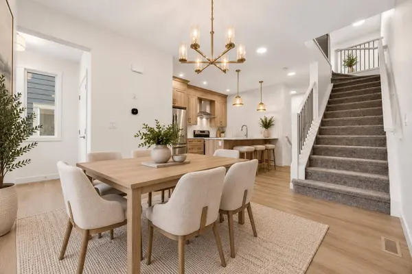 441 Alpine BLVD, Calgary, AB T2Y 0M8