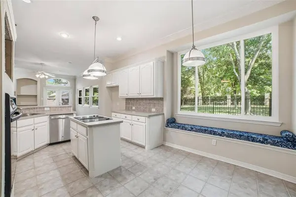 7909 Enclave Way, Dallas, TX 75218