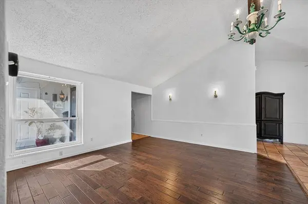 1110 Vegas Drive, Garland, TX 75042