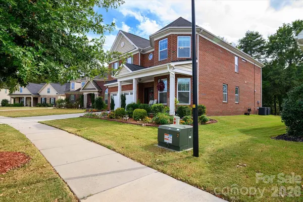 318 Willow Tree DR, Rock Hill, SC 29732