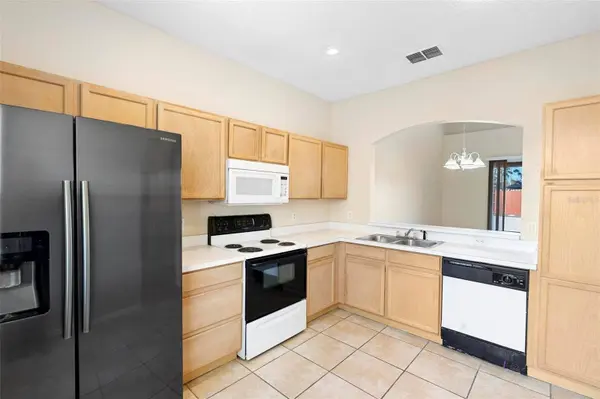 13312 SUMMERTON DR, Orlando, FL 32824