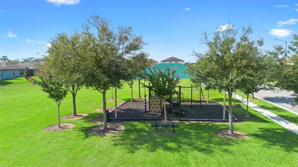 630 CITRUS ISLE BLVD, Davenport, FL 33837