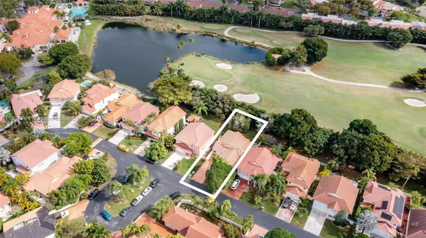 4725 NW 103rd Ct, Doral, FL 33178