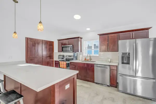 34 Hibiscus LN, Key Largo, FL 33037