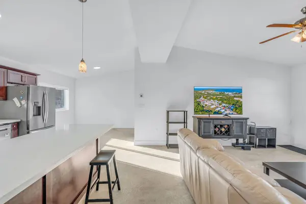 34 Hibiscus LN, Key Largo, FL 33037