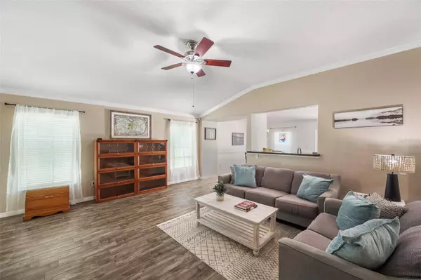 7103 BRIDGEVIEW DR, Wesley Chapel, FL 33545