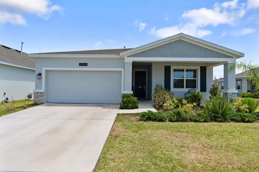 34568 Shellback St, Leesburg, FL 34788-3322